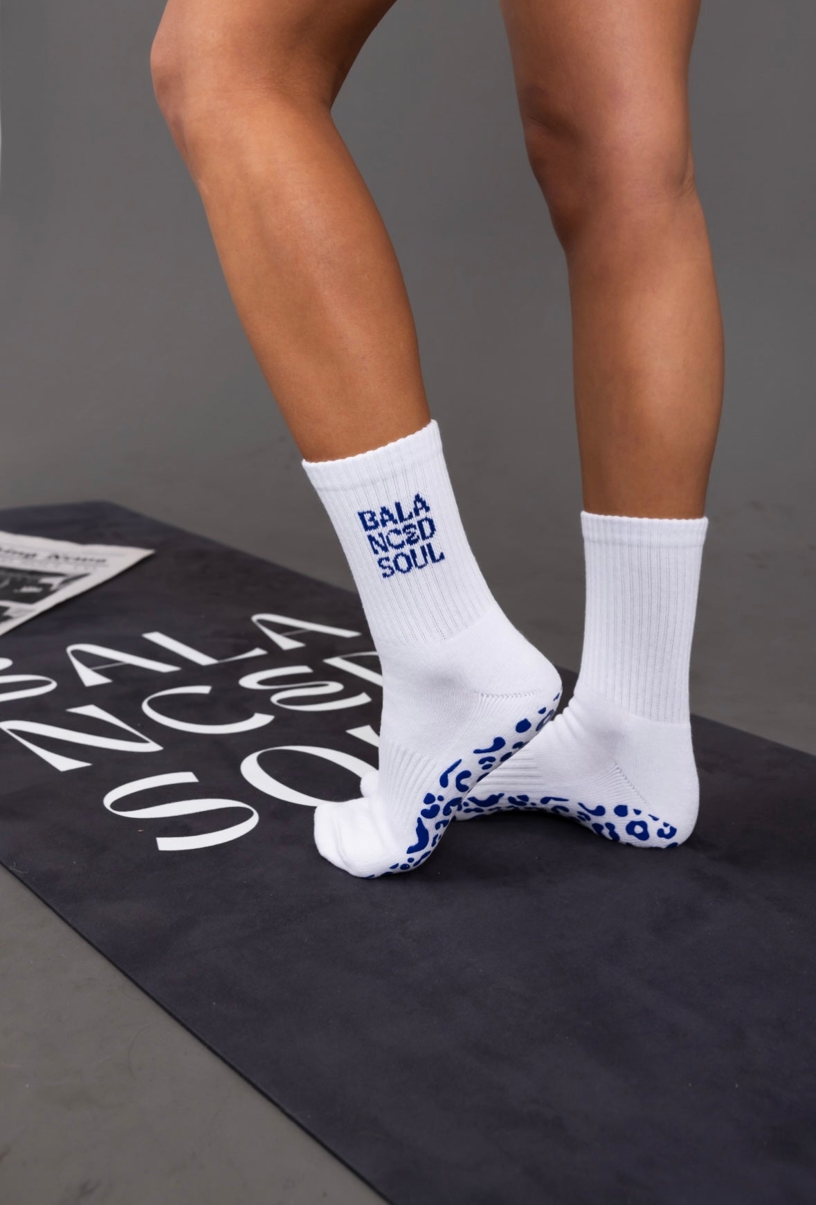 BLUE LEOPARD - WHITE CREW