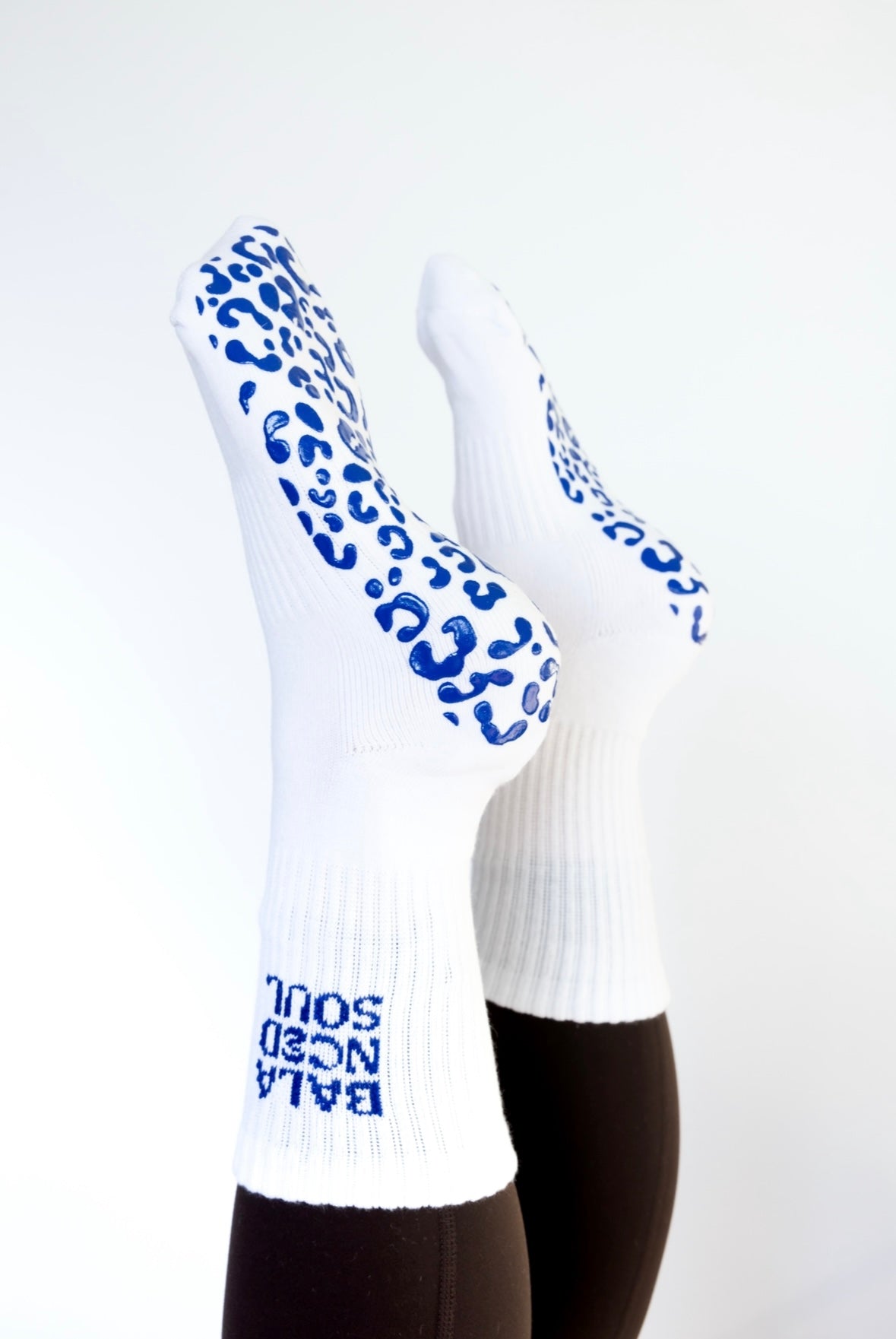 BLUE LEOPARD - WHITE CREW