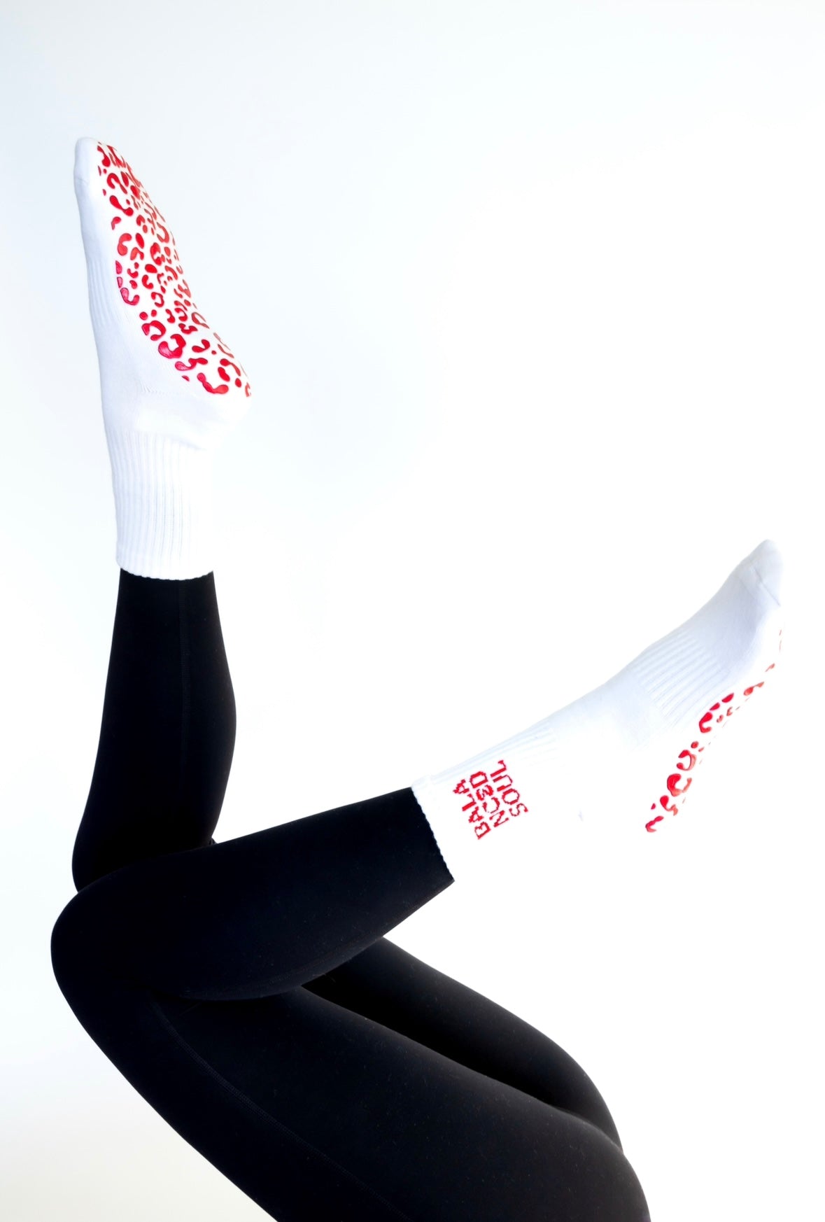 RED LEOPARD - WHITE CREW