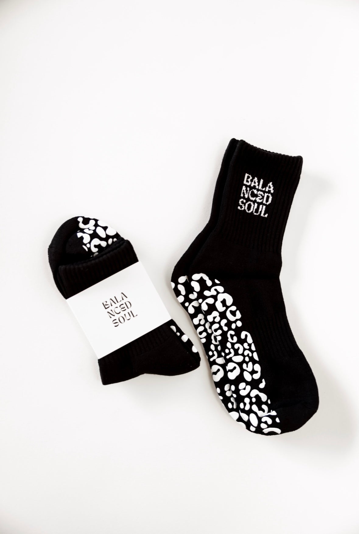 WHITE LEOPARD - BLACK CREW