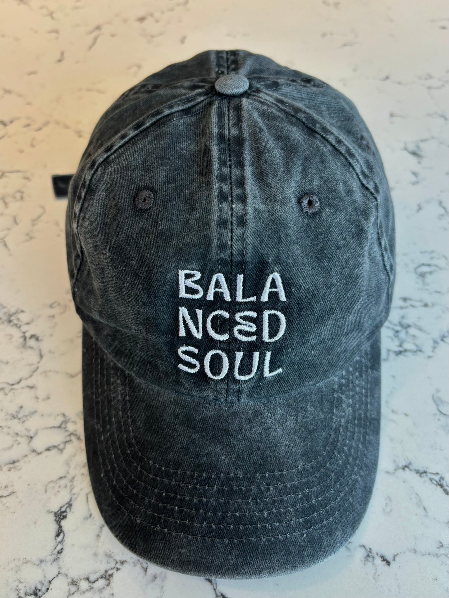 BALANCED SOUL VINTAGE CHARCOAL CAP