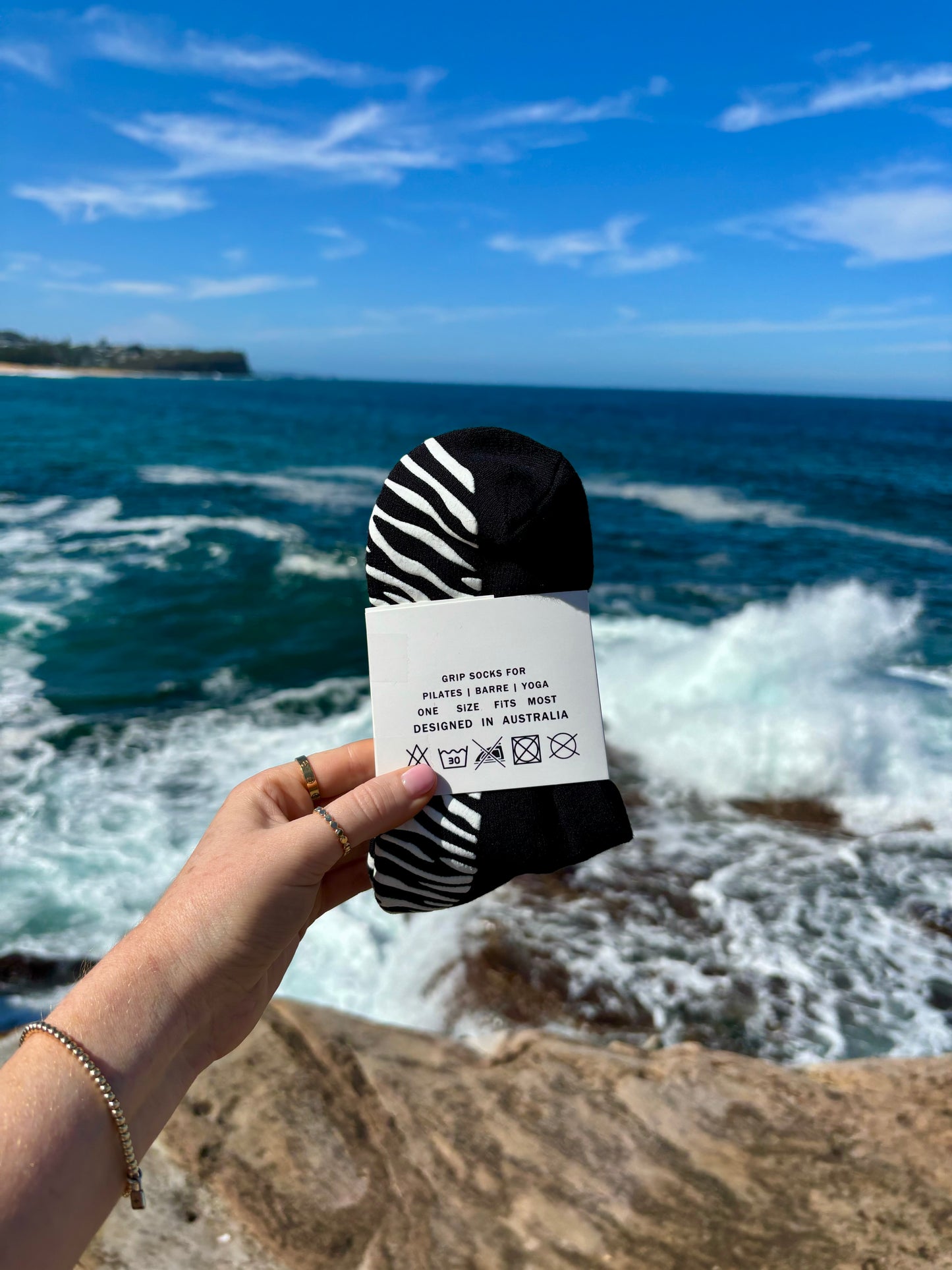 BLACK CREW SOCK W/ WHITE ZEBRA - Pilates socks