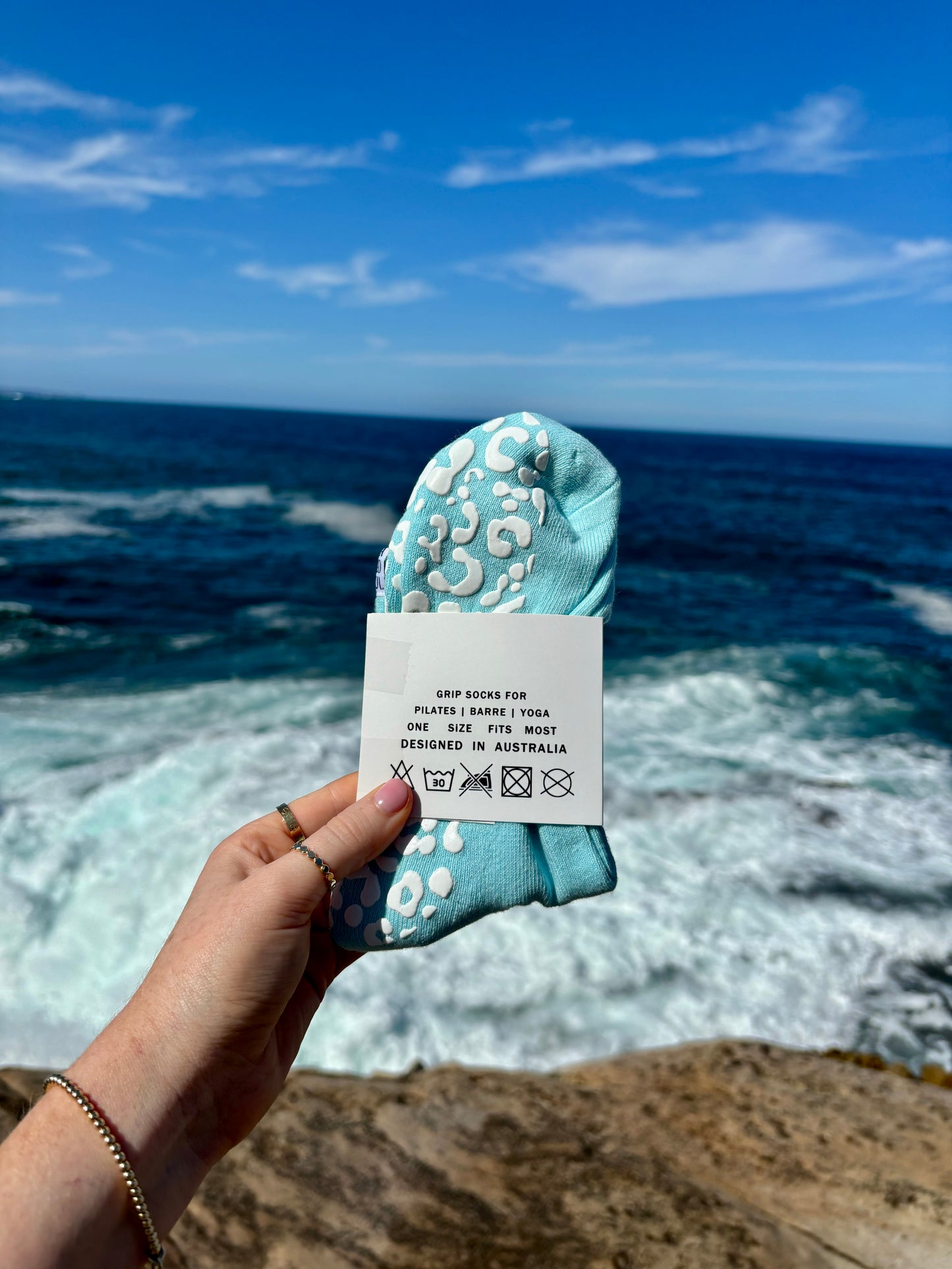 BABY BLUE CREW SOCK W/ WHITE LEOPARD - Pilates socks