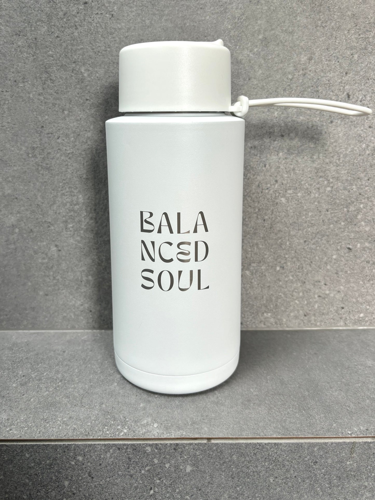 WHITE - DRINK BOTTLE