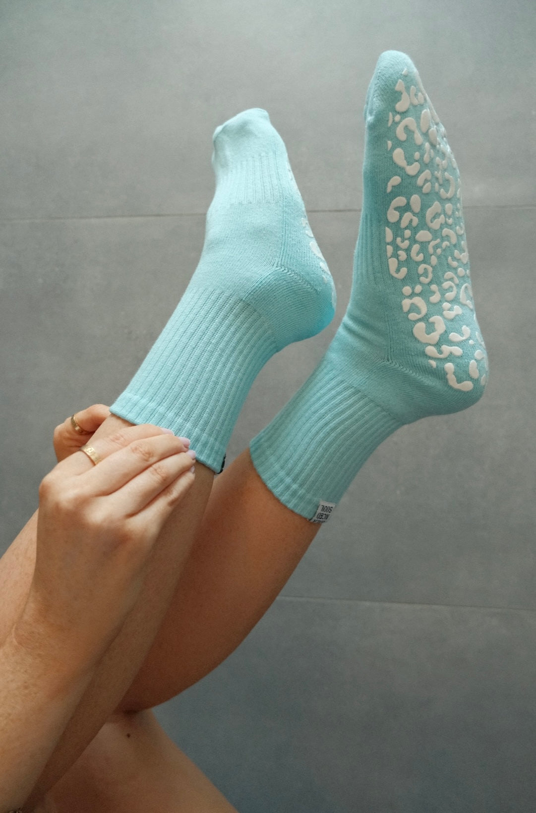 BLUE CREW SOCK - WHITE LEOPARD GRIP